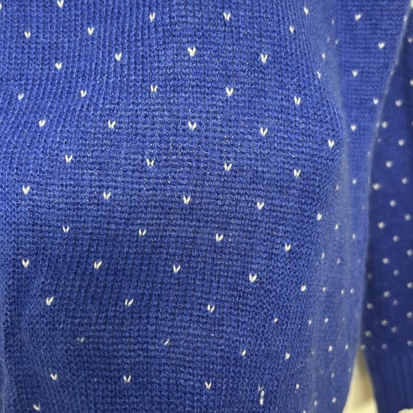 Liz Claiborne Petite Large Snowflake Sweater - Picture 7 of 9